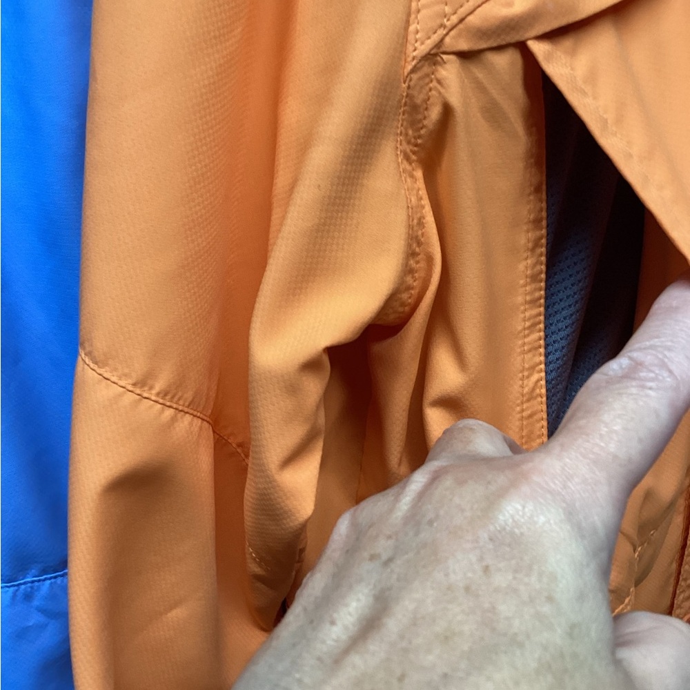 Under Armour Flats Guide outdoor shirts Orange And Dark baby blue Small - Picture 14 of 16